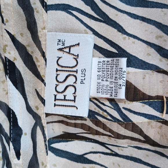 Jessica plus black gold shirt Size 2X - Picture 8 of 10